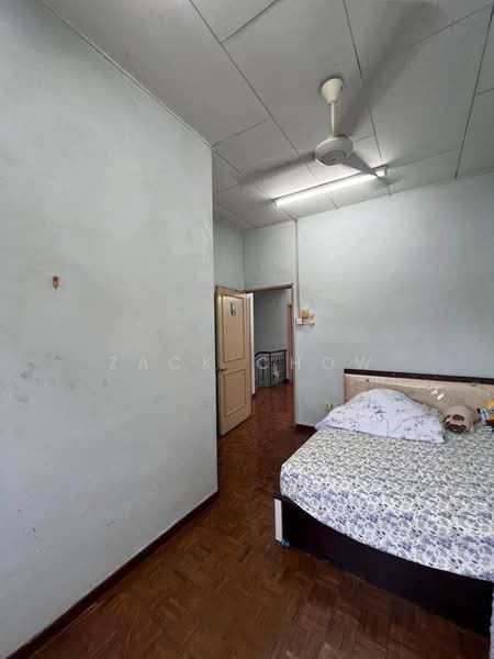 Rumah Teres 2 Tingkat untuk Dijual di Taman Puteri Wangsa (Ulu Tiram) - Zack Chow - Bedroom - PropertyGuru.com.my