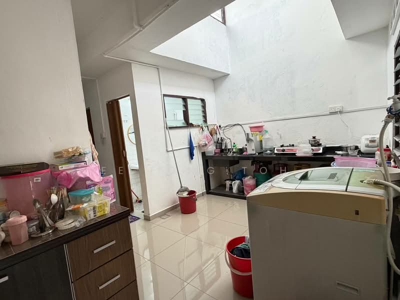 Rumah Teres 1 Tingkat untuk Dijual di Taman Sri Skudai (Skudai) - Ee Fong Toh - Kitchen - PropertyGuru.com.my