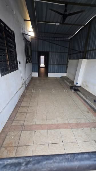 Shop / Office for Rent in Taman Century (Johor Bahru) - Suny Sior - Exterior - PropertyGuru.com.my