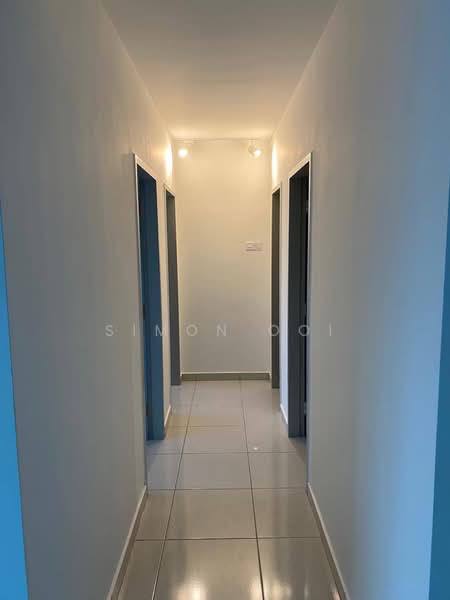 Kondominium untuk Dijual di Fairview Residence - Simon Ooi - Corridor - PropertyGuru.com.my