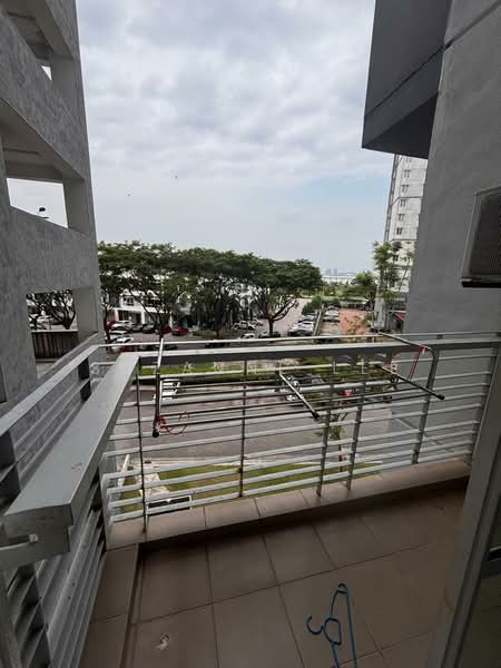 Pangsapuri untuk Disewa di Nusa Heights (Nusa Puncak) - Suzanne Lee - Balcony - PropertyGuru.com.my