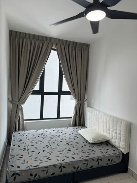 Service Residence for Rent at Lakeview Suites @ Edumetro - Iris Lee - Bedroom - PropertyGuru.com.my