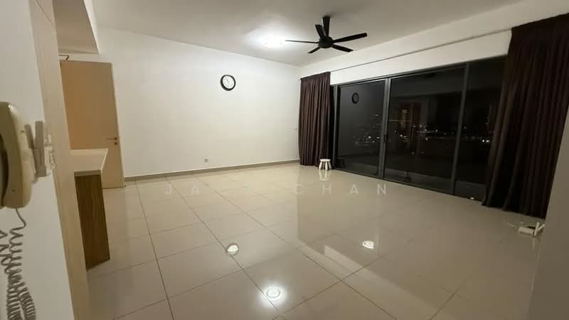 Kondominium untuk Dijual di Lakeville Residence - Jack Chan - Living Room - PropertyGuru.com.my