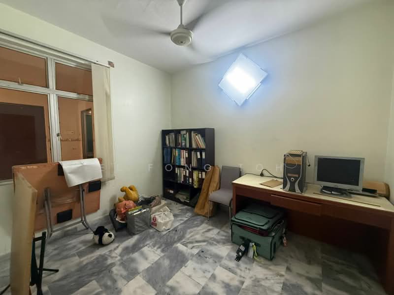 2-storey Terraced House for Sale in Taman Ungku Tun Aminah (Skudai) - Ee Fong Toh - Study - PropertyGuru.com.my