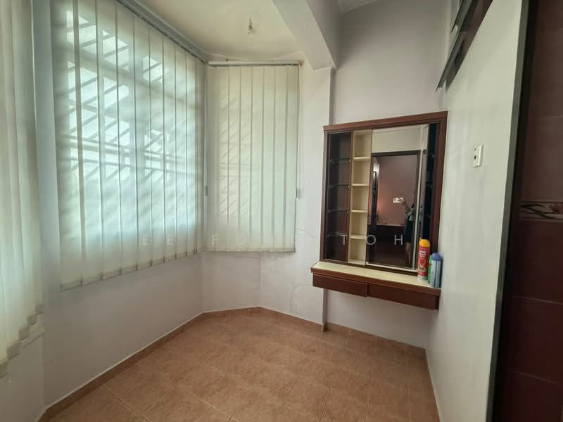 2-storey Terraced House for Sale in Taman Ungku Tun Aminah (Skudai) - Ee Fong Toh - Interior - PropertyGuru.com.my
