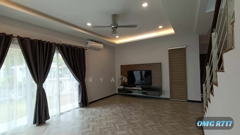 Rumah Banglo untuk Dijual di Setia Alam (Selangor) - Ryan . - Living Room - PropertyGuru.com.my