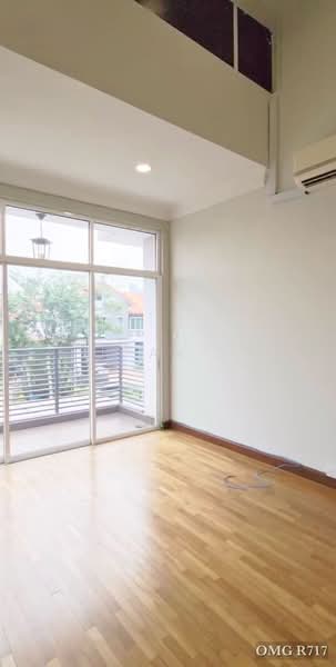 Rumah Berkembar untuk Dijual di Setia Alam (Selangor) - Ryan . - Balcony - PropertyGuru.com.my