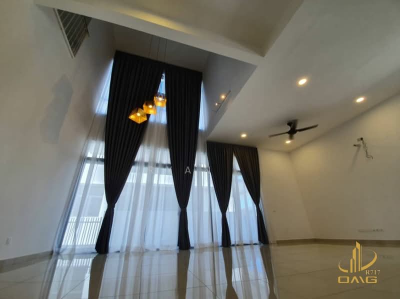 Semi-Detached House for Sale in Setia Alam (Selangor) - Ryan . - Living Room - PropertyGuru.com.my