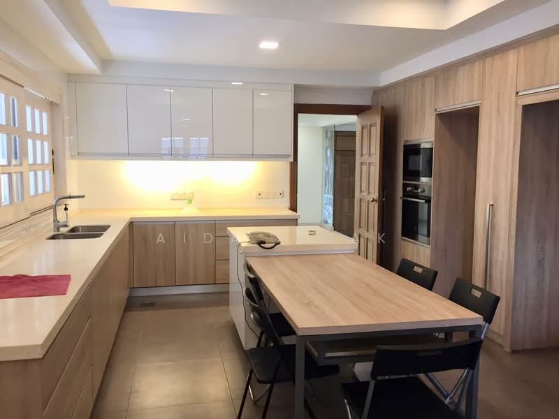 Rumah Banglo untuk Dijual di Taman Bukit Pantai (Bangsar) - Aida Ishak - Kitchen - PropertyGuru.com.my