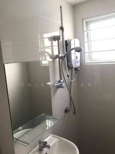 Condominium for Sale at Permata Residences - Shirley Tan - Bathroom - PropertyGuru.com.my