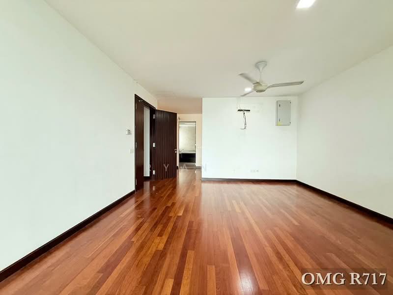 Rumah Teres untuk Dijual di Duta Villa (Setia Alam) - Ryan . - Living Room - PropertyGuru.com.my