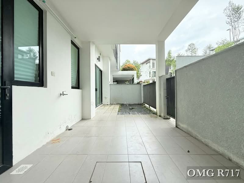 Rumah Teres untuk Dijual di Duta Villa (Setia Alam) - Ryan . - Exterior - PropertyGuru.com.my