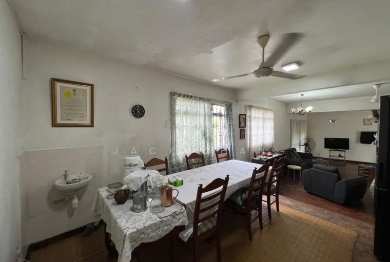 Bungalow for Sale in SS1 (Petaling Jaya) - Jack Chan - Dining Room - PropertyGuru.com.my