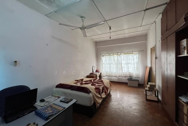 Bungalow for Sale in SS1 (Petaling Jaya) - Jack Chan - Bedroom - PropertyGuru.com.my