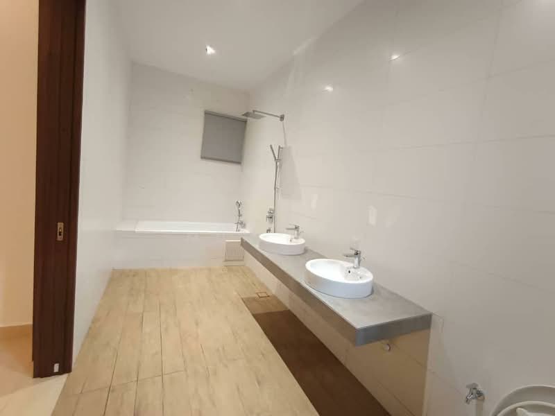 Rumah Banglo untuk Dijual di Pantai (Kuala Lumpur) - Mun Hoe - Bathroom - PropertyGuru.com.my