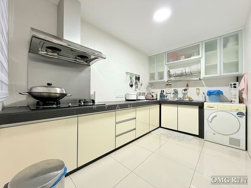 Rumah Berkembar untuk Dijual di Setia Alam (Selangor) - Ryan . - Kitchen - PropertyGuru.com.my