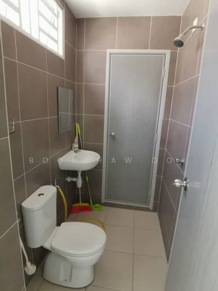 Rumah Teres 2 Tingkat untuk Disewa di Bandar Tasek Mutiara (Simpang Ampat) - Boon Haw Ooi - Bathroom - PropertyGuru.com.my