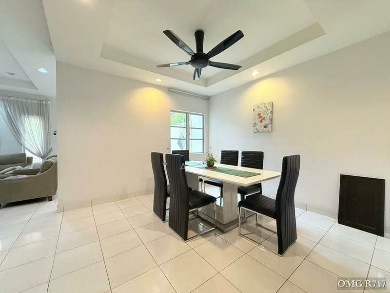 Rumah Teres 2-Tingkat untuk Dijual di Setia Alam (Selangor) - Ryan . - Dining Room - PropertyGuru.com.my