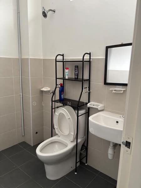 Terraced House for Rent in Pasir Gudang (Johor) - Glenn Twe - Bathroom - PropertyGuru.com.my