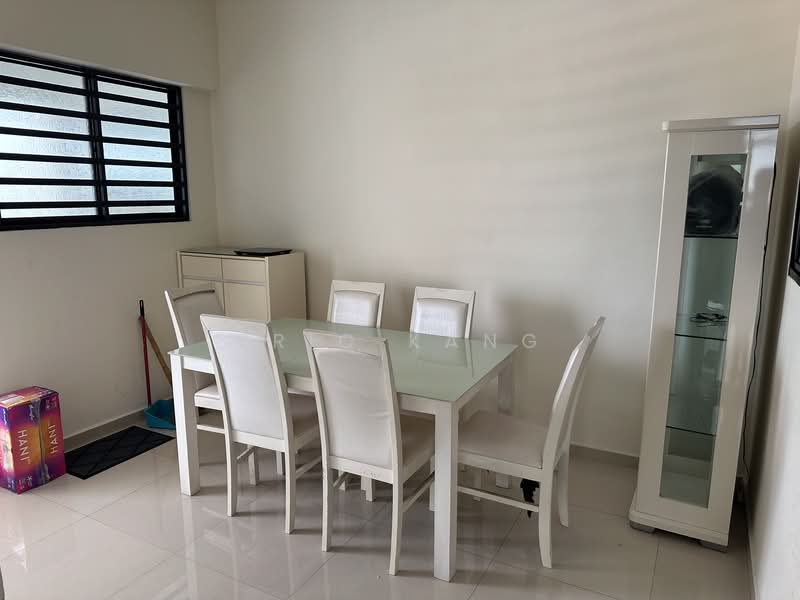 Rumah Flat untuk Disewa di Desa Selatan - Eric Kang - Dining Room - PropertyGuru.com.my