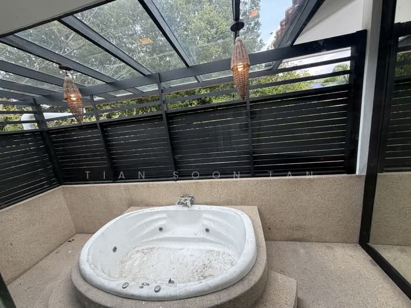 Rumah Banglo untuk Dijual di KL City Centre (Kuala Lumpur) - Tian Soon Tan - Bathroom - PropertyGuru.com.my