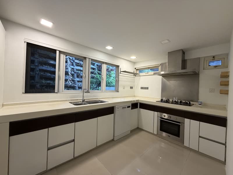 Rumah Banglo untuk Dijual di KL City Centre (Kuala Lumpur) - Tian Soon Tan - Kitchen - PropertyGuru.com.my
