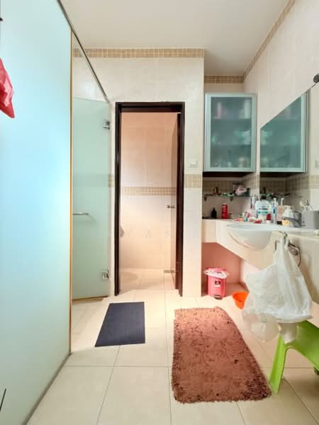 Rumah Berkembar untuk Dijual di Setia Damai 14, Setia Damai 15, Setia Damai 16 (Setia Alam) - Ryan . - Bathroom - PropertyGuru.com.my