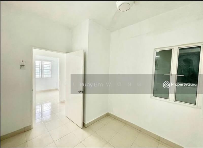 Kondominium untuk Dijual di Banjaria Court - Felix Wong - Interior - PropertyGuru.com.my