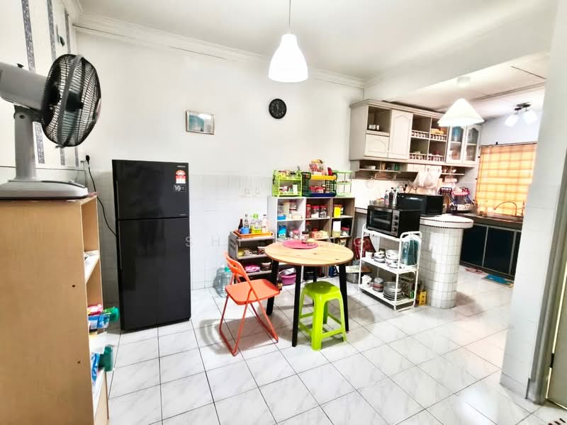 2-storey Terraced House for Sale in Taman Daya (Johor Bahru) - Shi Ting - PropertyGuru.com.my