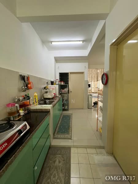 Rumah Teres 2-Tingkat untuk Dijual di Setia Alam (Selangor) - Ryan . - Kitchen - PropertyGuru.com.my