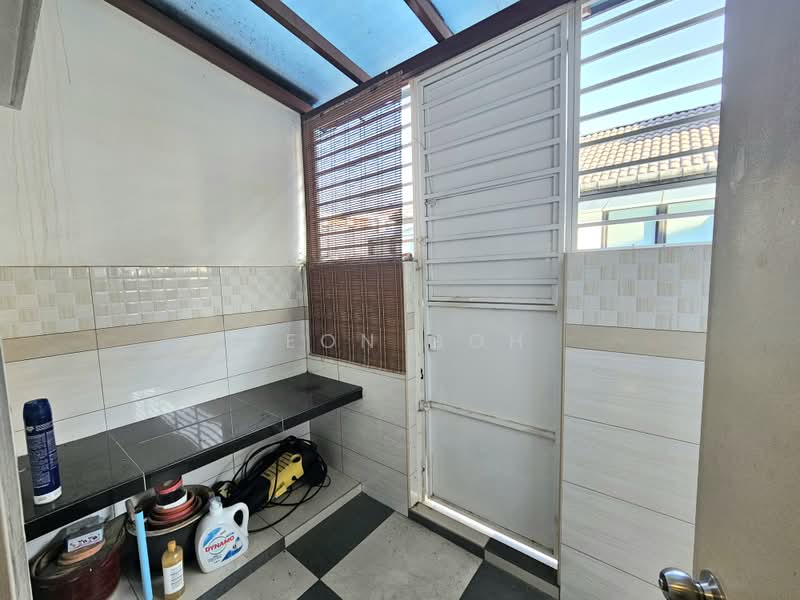 2-storey Terraced House for Sale in Bandar Rimbayu (Telok Panglima Garang) - Leon Goh - Exterior - PropertyGuru.com.my