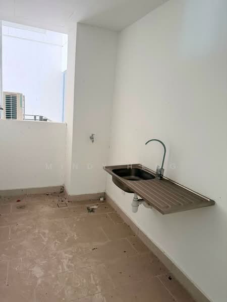 Service Residence for Sale at Bora Residences - Mindy Heng - Interior - PropertyGuru.com.my
