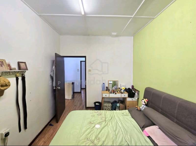 Rumah Teres untuk Dijual di Taman Sri Aman (Cheras) - Spencer Toh - Bedroom - PropertyGuru.com.my