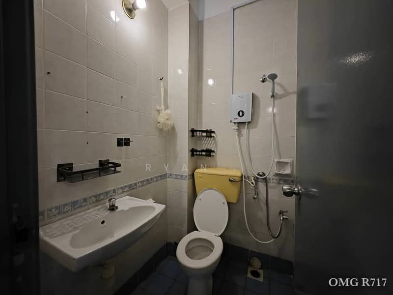 Rumah Teres 2 Tingkat untuk Dijual di Setia Alam (Selangor) - Ryan . - Bathroom - PropertyGuru.com.my