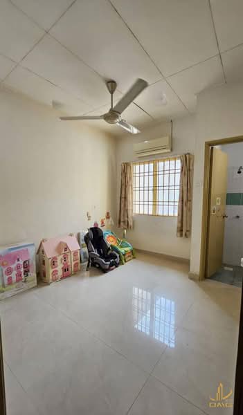 Rumah Teres 2 Tingkat untuk Dijual di Setia Alam (Selangor) - Ryan . - Bedroom - PropertyGuru.com.my