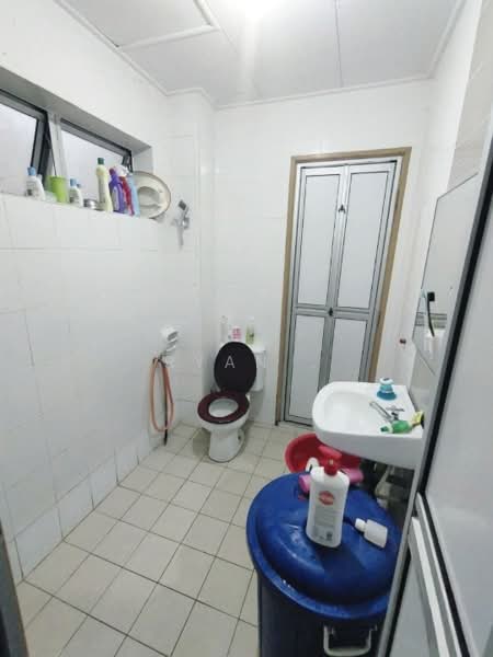 Rumah Teres 2-Tingkat untuk Dijual di Setia Alam (Selangor) - Ryan . - Bathroom - PropertyGuru.com.my