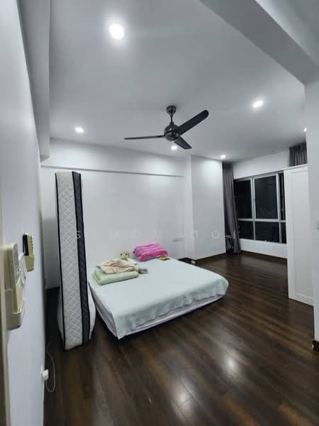Kondominium untuk Dijual di Elit Heights @ Bayan City - Simon Ooi - Bedroom - PropertyGuru.com.my