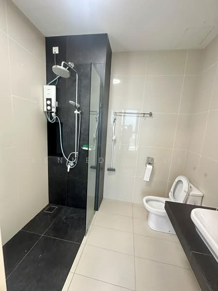 Apartment for Rent at Eco Nest @ Eco Botanic - Kennedy Looi - Bathroom - PropertyGuru.com.my