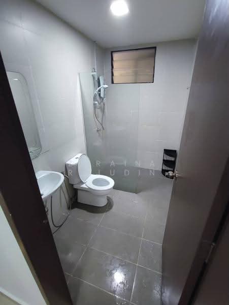 Condominium for Sale at Ken Rimba Condominium 1 - Zuraina Rajudin - Bathroom - PropertyGuru.com.my