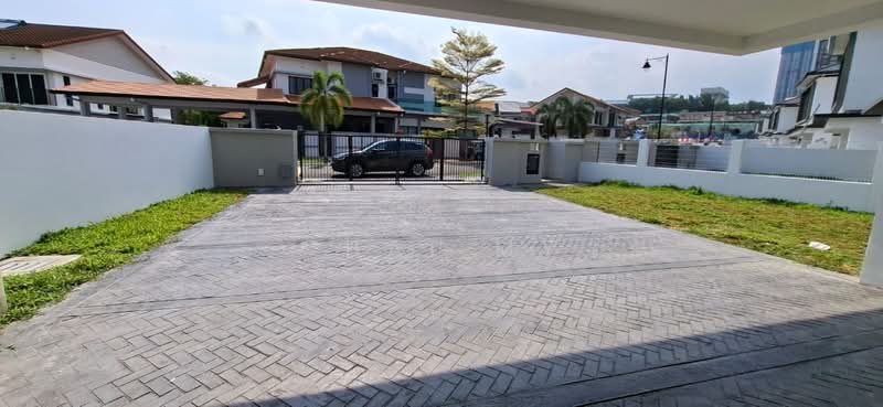 Rumah Berkembar untuk Dijual di Bandar Kinrara Seksyen 8 (Bandar Kinrara) - CHAI MY - PropertyGuru.com.my
