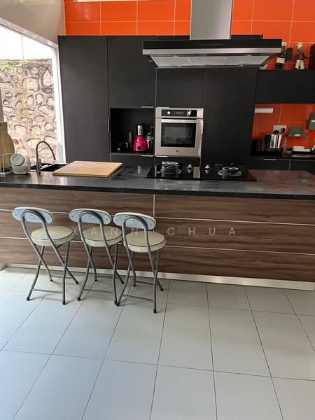 Rumah Berkembar untuk Dijual di Seri Kembangan (Selangor) - Xann Chua - PropertyGuru.com.my