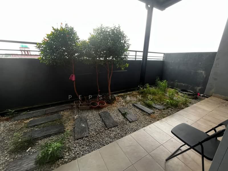 Servis Apartment untuk Disewa di Gravit8, Klang - Pepsi Ang - Garden - PropertyGuru.com.my