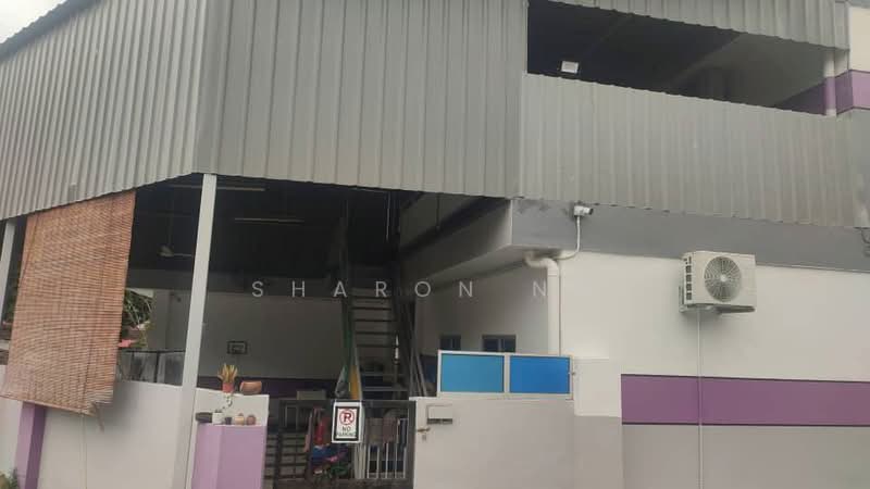 Rumah Teres 2 Tingkat untuk Dijual di Taman Mount Austin (Tebrau) - Sharon Ng - Exterior - PropertyGuru.com.my