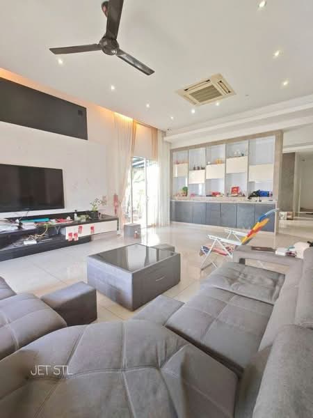 Rumah Berkembar untuk Dijual di Setia Damai (Setia Alam) - Yongsen Lim - Living Room - PropertyGuru.com.my