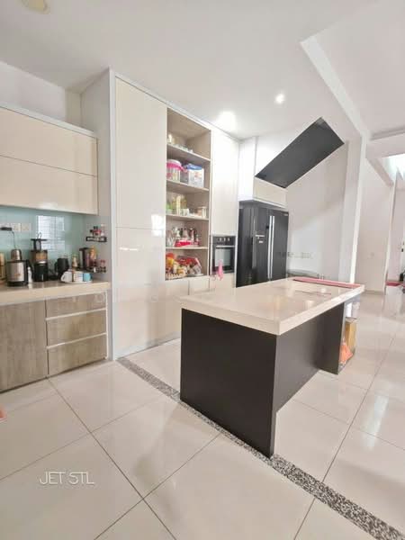 Rumah Berkembar untuk Dijual di Setia Damai (Setia Alam) - Yongsen Lim - Kitchen - PropertyGuru.com.my