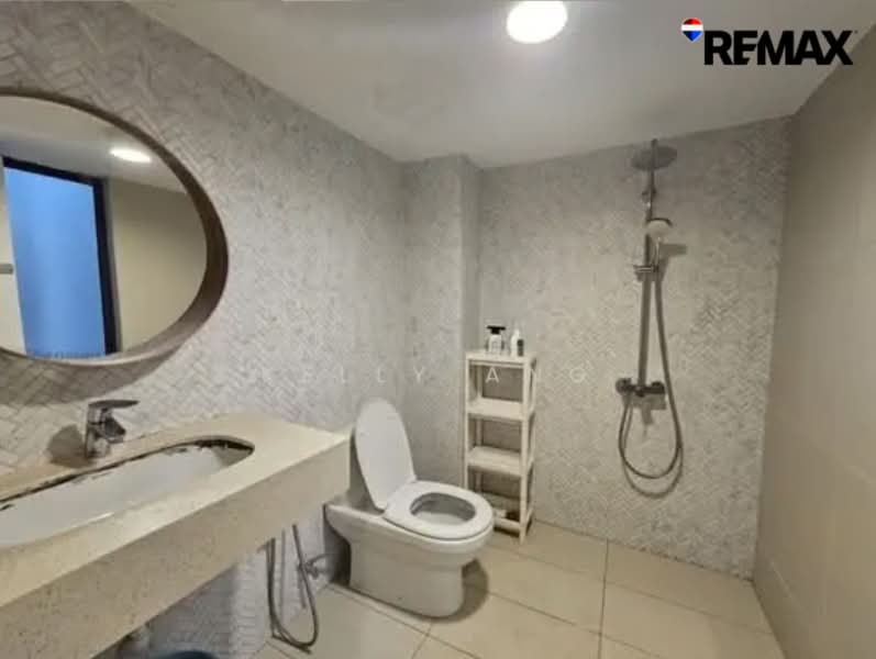 Rumah Banglo untuk Dijual di Bangsar (Kuala Lumpur) - Kelly Ang - Bathroom - PropertyGuru.com.my