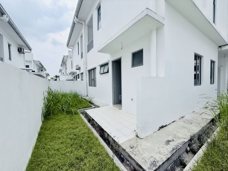 Semi-Detached House for Sale in Taman Semanja (Kajang) - Michelle Siow - PropertyGuru.com.my