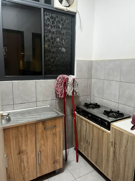 Servis Apartment untuk Disewa di GM Residence Remia - Pepsi Ang - Kitchen - PropertyGuru.com.my