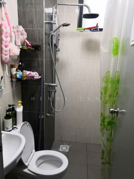 Condominium for Rent at Vista Bangi - Henry Tan - Bathroom - PropertyGuru.com.my