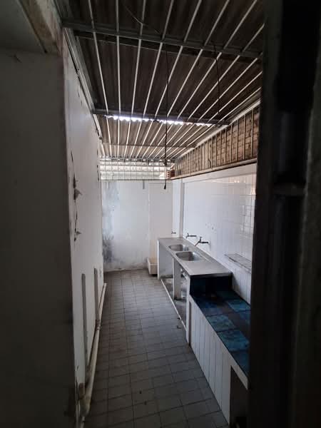 Shop for Rent in Jelutong (Penang) - Max Ng - Kitchen - PropertyGuru.com.my